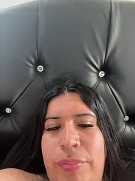 XXX chat uživo modela Devilsweet17