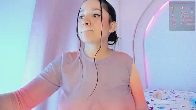 Ari-New's Live XXX Chat