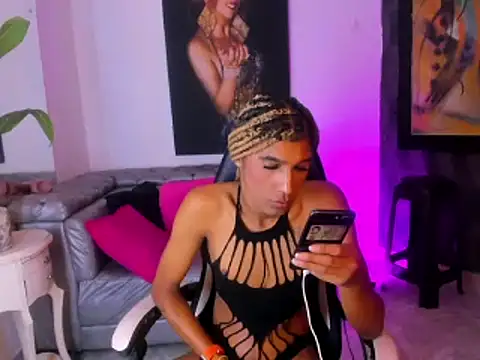 Ciara_HotTs 现场XXX聊天