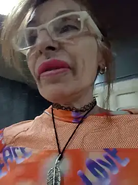FrozenWaffle Live XXX-Chat