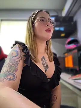 Annyhathatwayn Live XXX chat