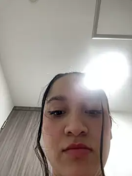 Ari-New Chat XXX in diretta