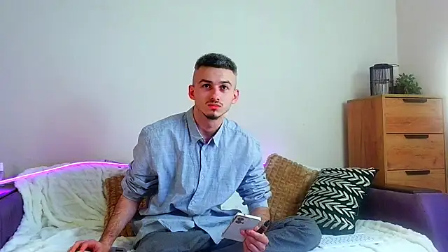 Онлайн чат XXX Magic_Storms