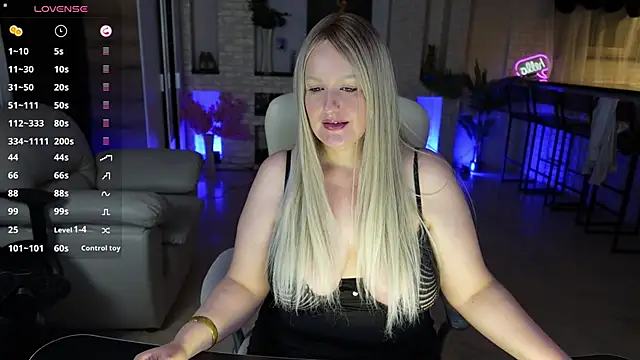 MariemLui's Live XXX Chat