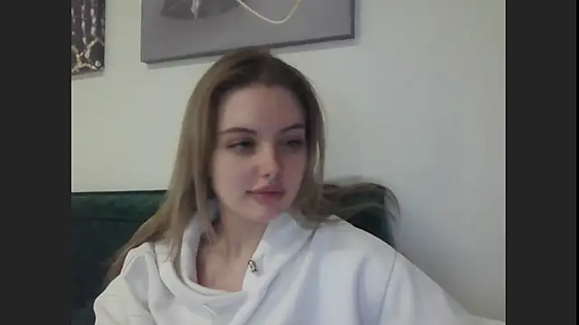 lina_milkan Webbikameraesitys
