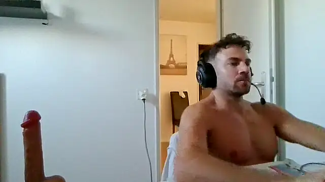 Pertunjukan Kamera Web alpha-hunk