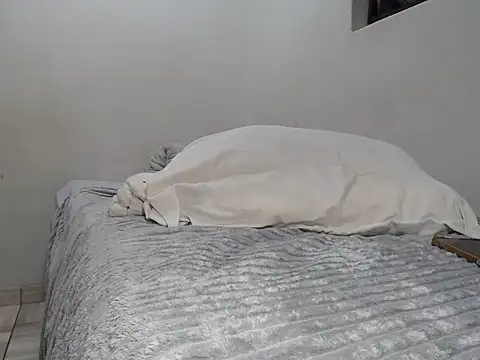 KinkyJXxX 在線直播表演
