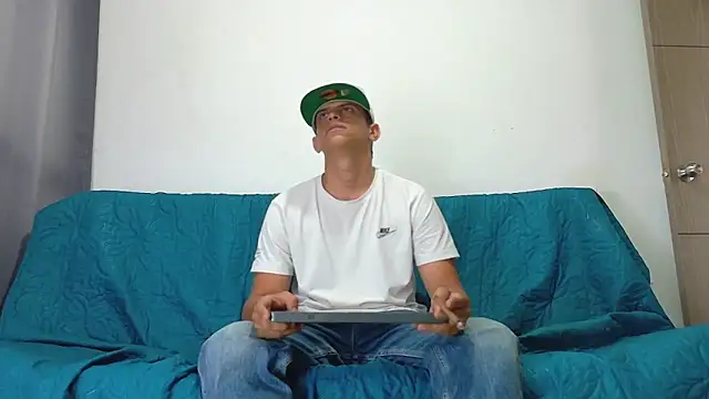 Party_Straight 现场XXX聊天