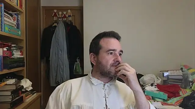 curiosillo83 Pertunjukan Webcam