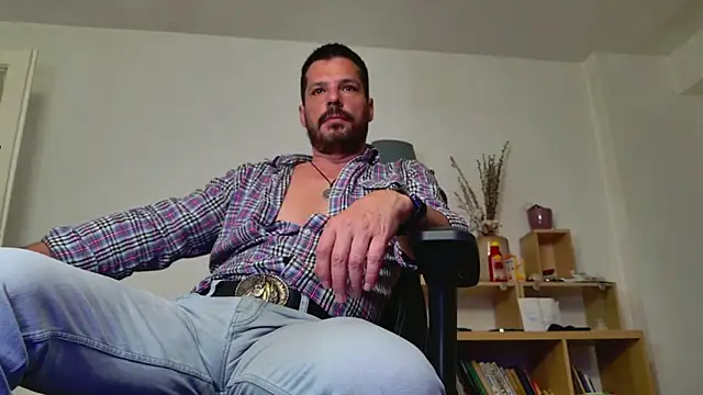 ChrisKox Adlı Modelin Canlı XXX Sohbeti