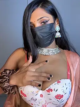 Show modela Lovely_Babiee na web-kameri