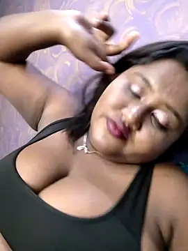 horny_diana Adlı Modelin Canlı XXX Sohbeti