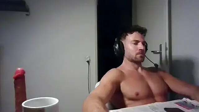 alpha-hunk – Naživo XXX chat