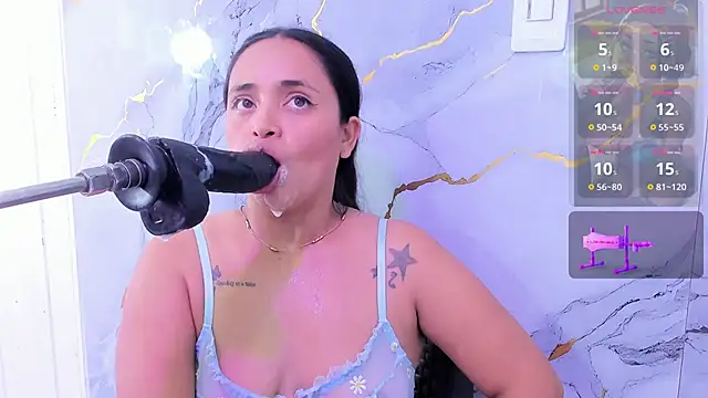XXX chat uživo modela susan__bigass