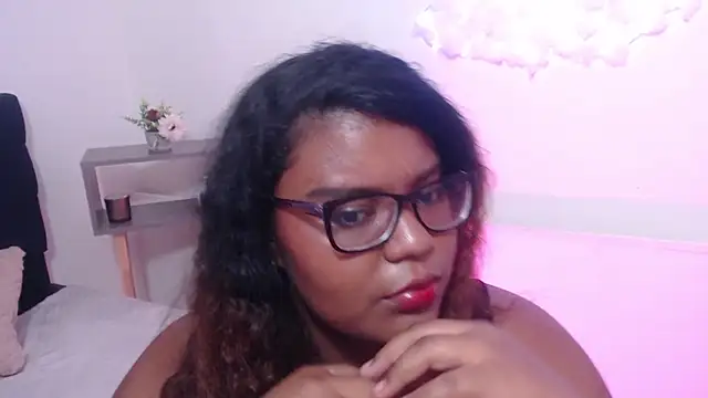 Czat XXX na żywo – Gibi_BBW