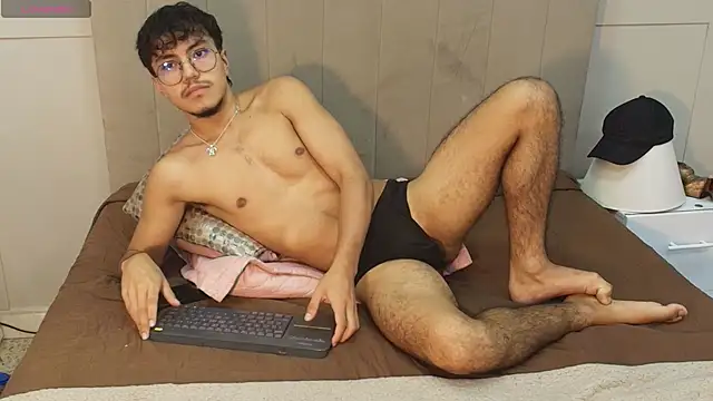 kai_storn webcam show