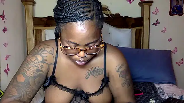 creamyamber Webcam show