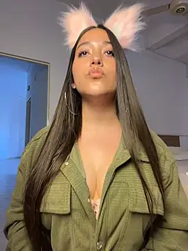 Chat +18 de Nhefertary ao vivo
