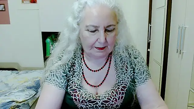 GrannyAlisa 现场XXX聊天
