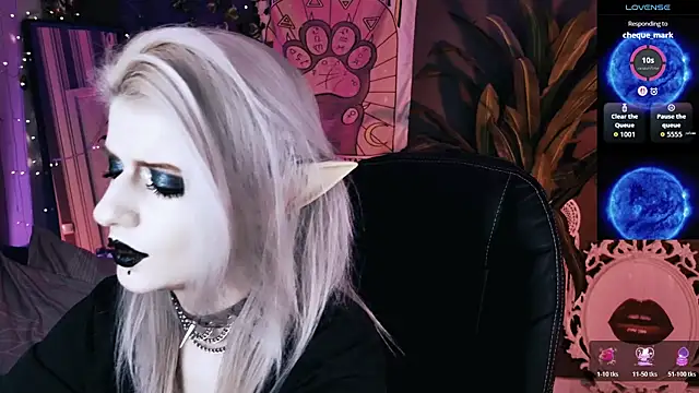 Noah_ElmerX Chat XXX in diretta