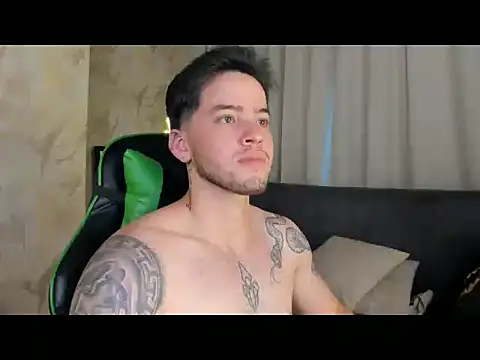 RONNY_COLTON Live XXX Chat