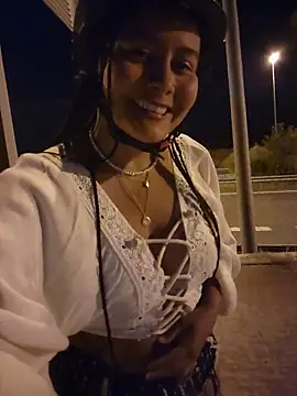 Chatroom XXX en direct de bellapaty