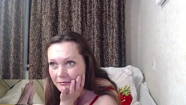 SheLion's Live XXX Chat