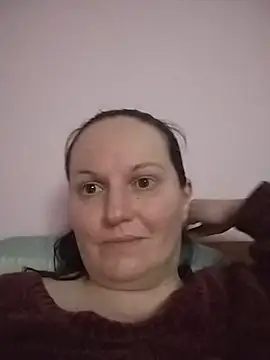 BustyLadyAlma Chat XXX live