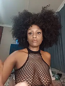 Queen-Chocolate Live XXX-Chat