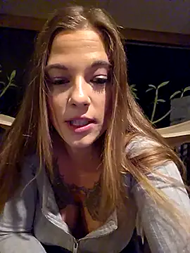 Luna_Lynn élő XXX-chatje
