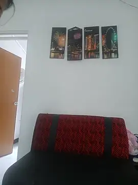 Chat +18 de DaisyPassio ao vivo