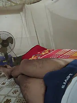 DIRTY_SMEGMA_DICK_4_PIGS élő XXX-chatje