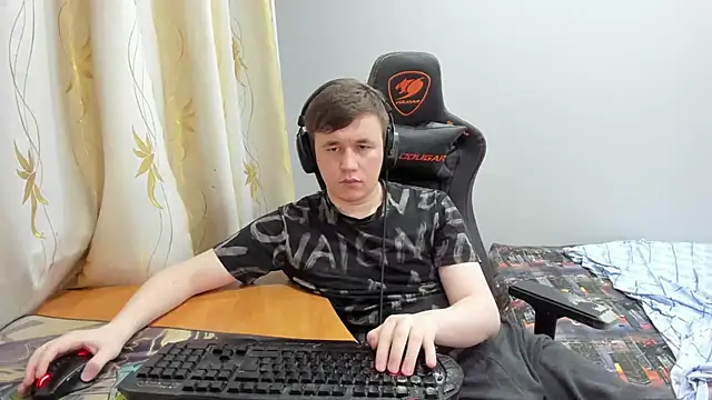 iliaskrislove Webcam Show