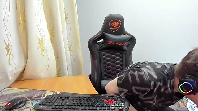 iliaskrislove Webcamshow