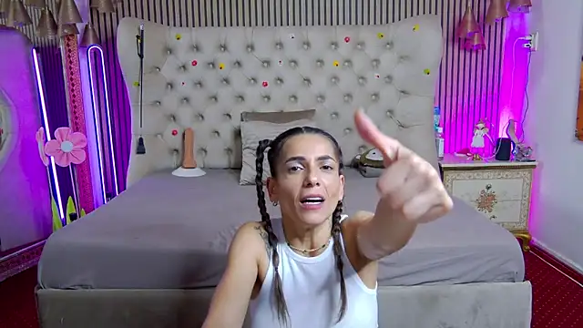PlayfulShow Cameră chat live
