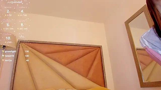 FaloonRoussel's Live XXX Chat