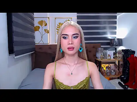 JuicyCockThea Pertunjukan Webcam