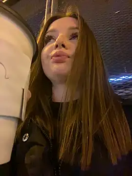 KrisMagnoly's Live XXX Chat