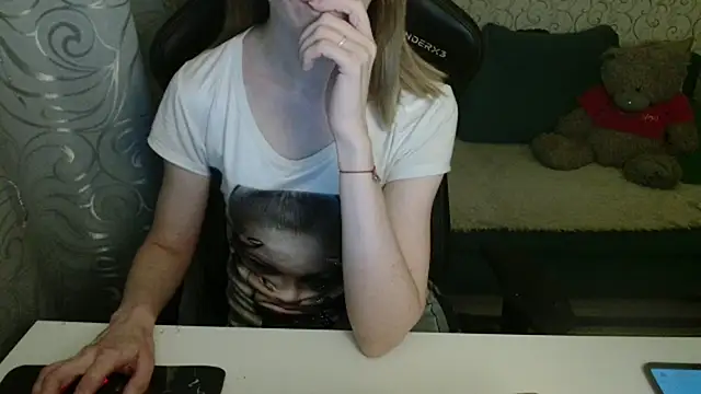 -Millamanka-: онлайн-секс-чат