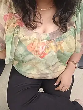 Bhabhiji1 Adlı Modelin Web Kamerası Şovu