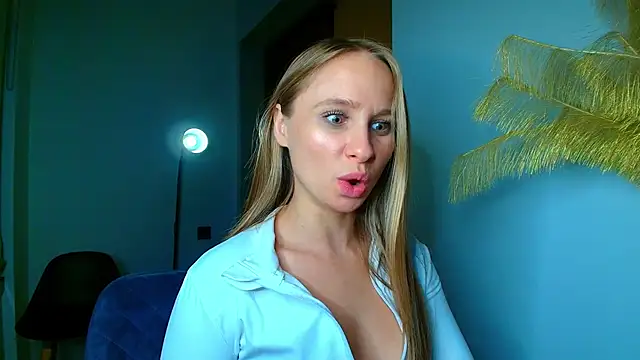 Mad1en's Webcam Show