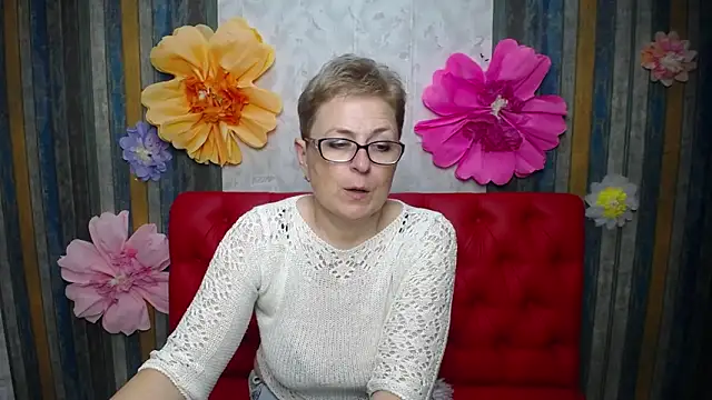 EmiliaGree Live XXX-Chat