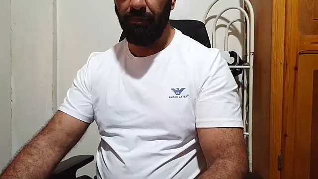 Samirfuker84 Adlı Modelin Canlı XXX Sohbeti