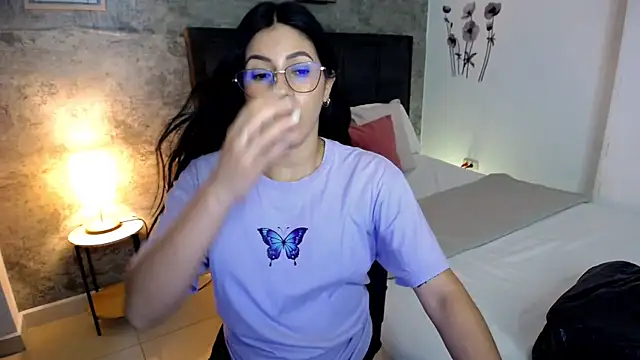 isa_cruzx Chat XXX live