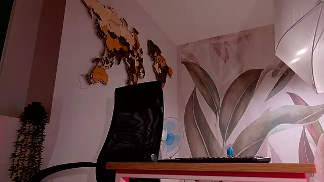 دردشة ClaireMathis الجنسية المباشرة