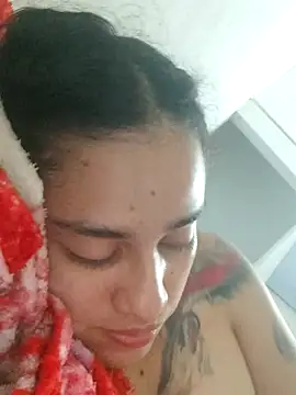 girl_tits' Live XXX Chat