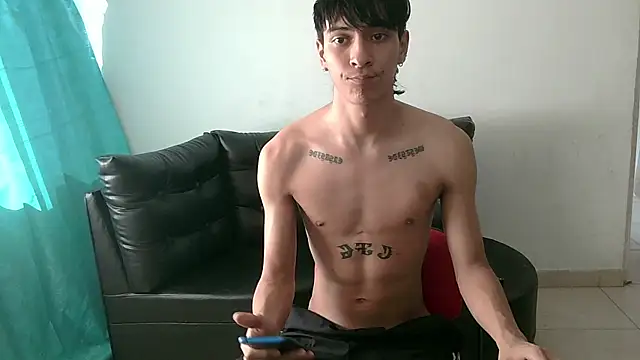 SebasT-sex's Live XXX Chat