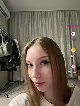 JulyOwens' Live XXX Chat