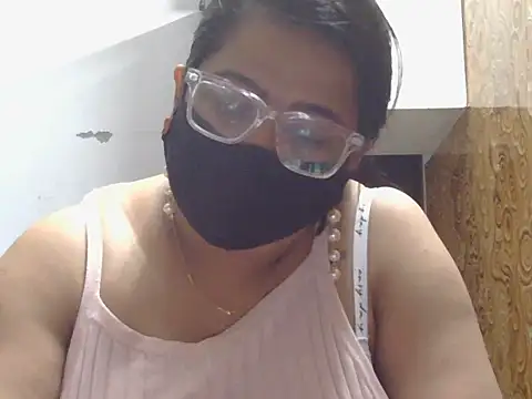 Fuckpussylickass' Live XXX Chat
