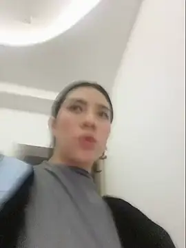 Susa1userma_'s Live XXX Chat